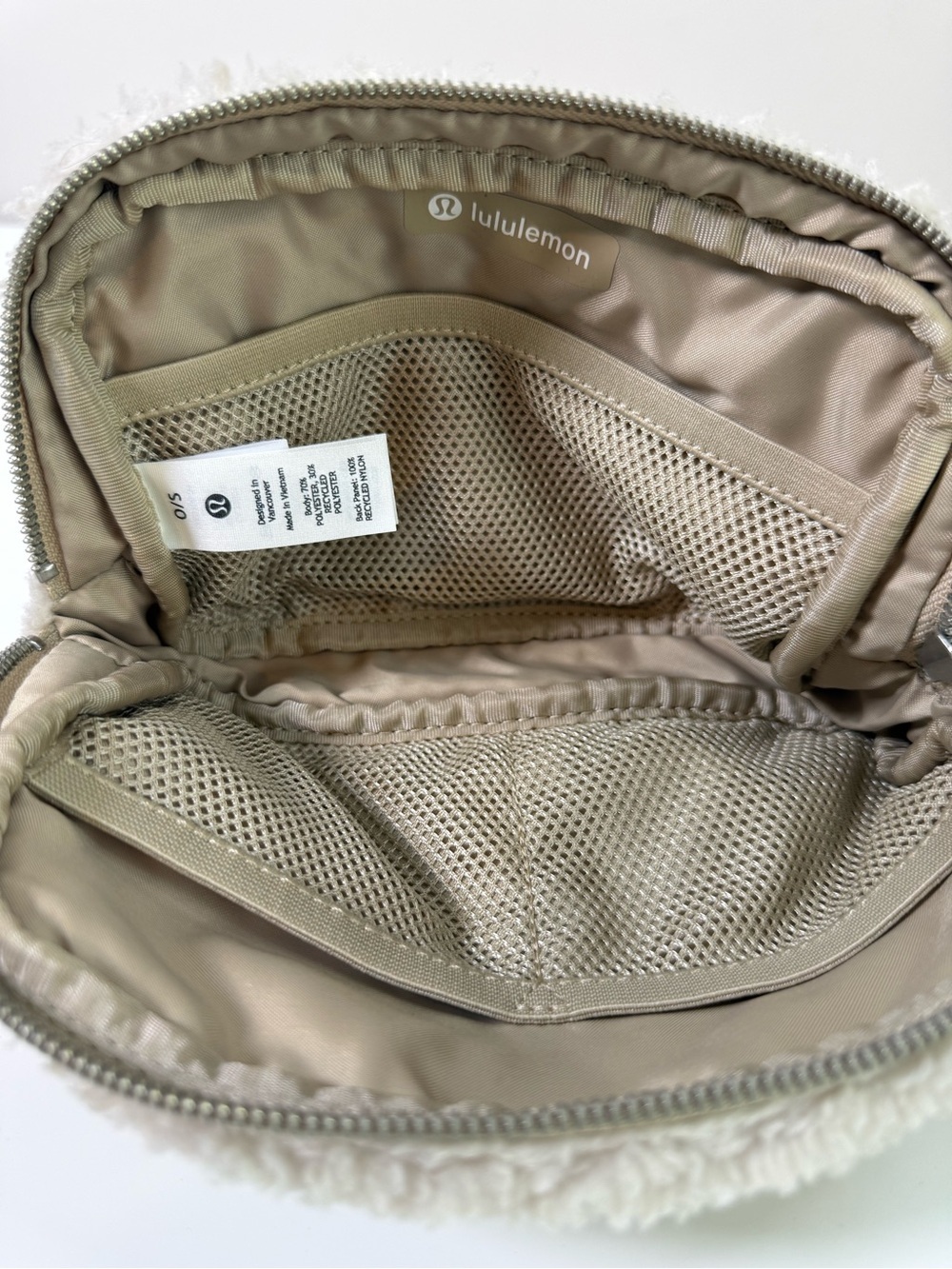 Lululemon | Fleece Everywhere Belt Bag Sherpa Crossbody Waist Bag | Beige | O/S - Picture 6 of 16